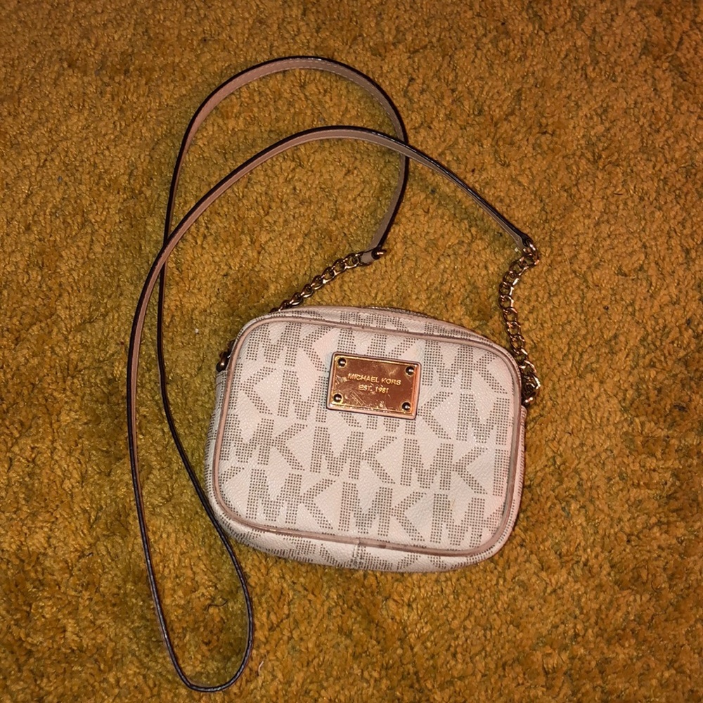 Michael Kors purse